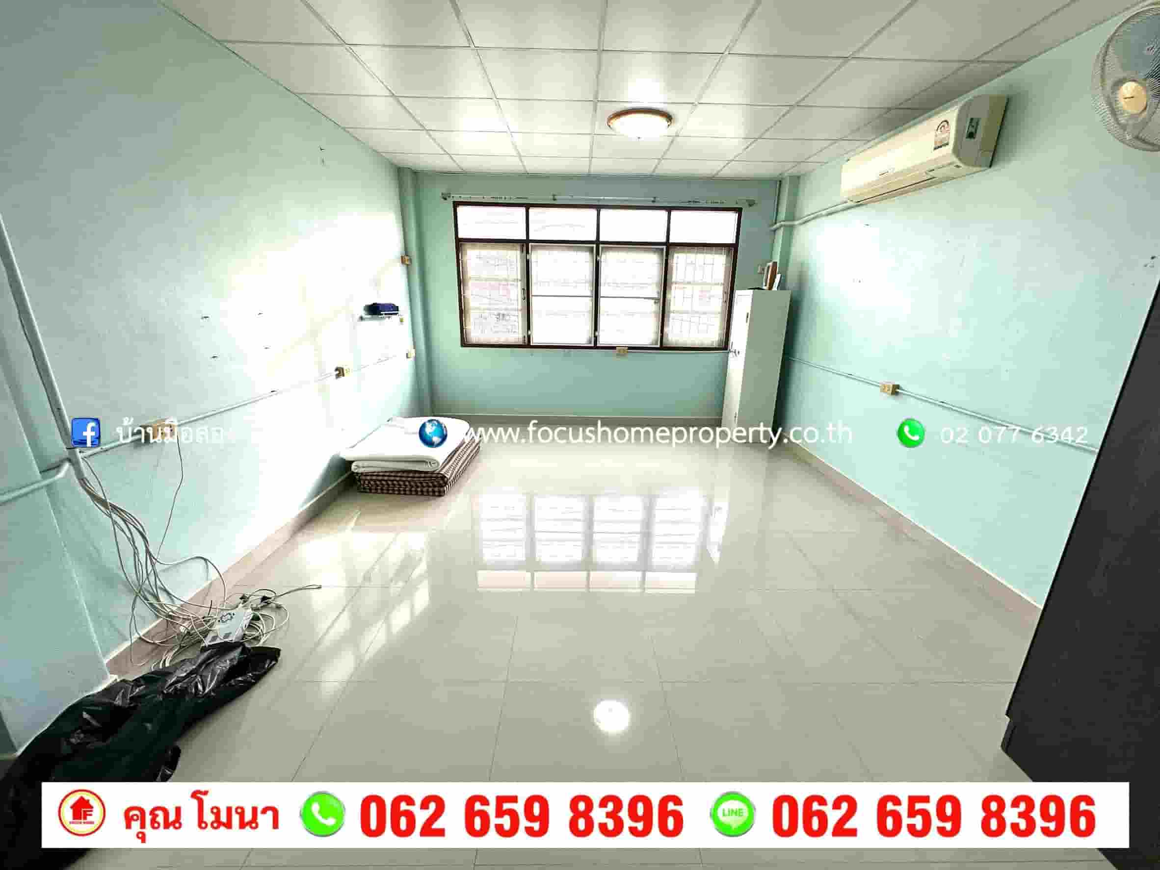 ขาย ตึกแถว 3 ชั้นครึ่ง หมู่บ้านดีพร้อม ซอยจรัญสนิทวงศ์ 12